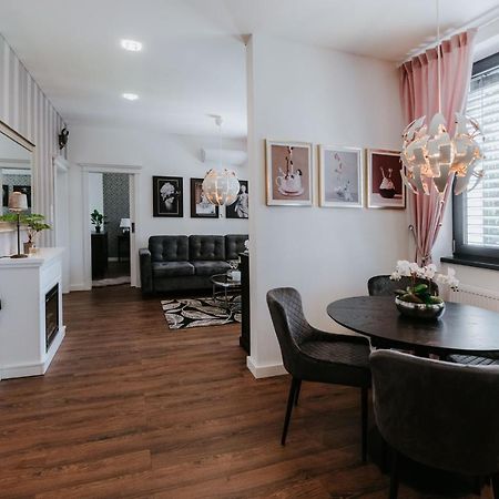 Apartmany Evia Clinic Levice Εξωτερικό φωτογραφία