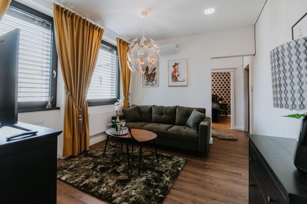 Apartmany Evia Clinic Levice Εξωτερικό φωτογραφία