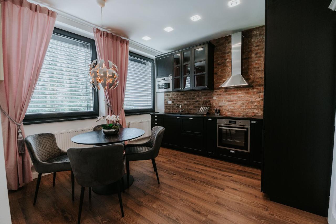 Apartmany Evia Clinic Levice Εξωτερικό φωτογραφία