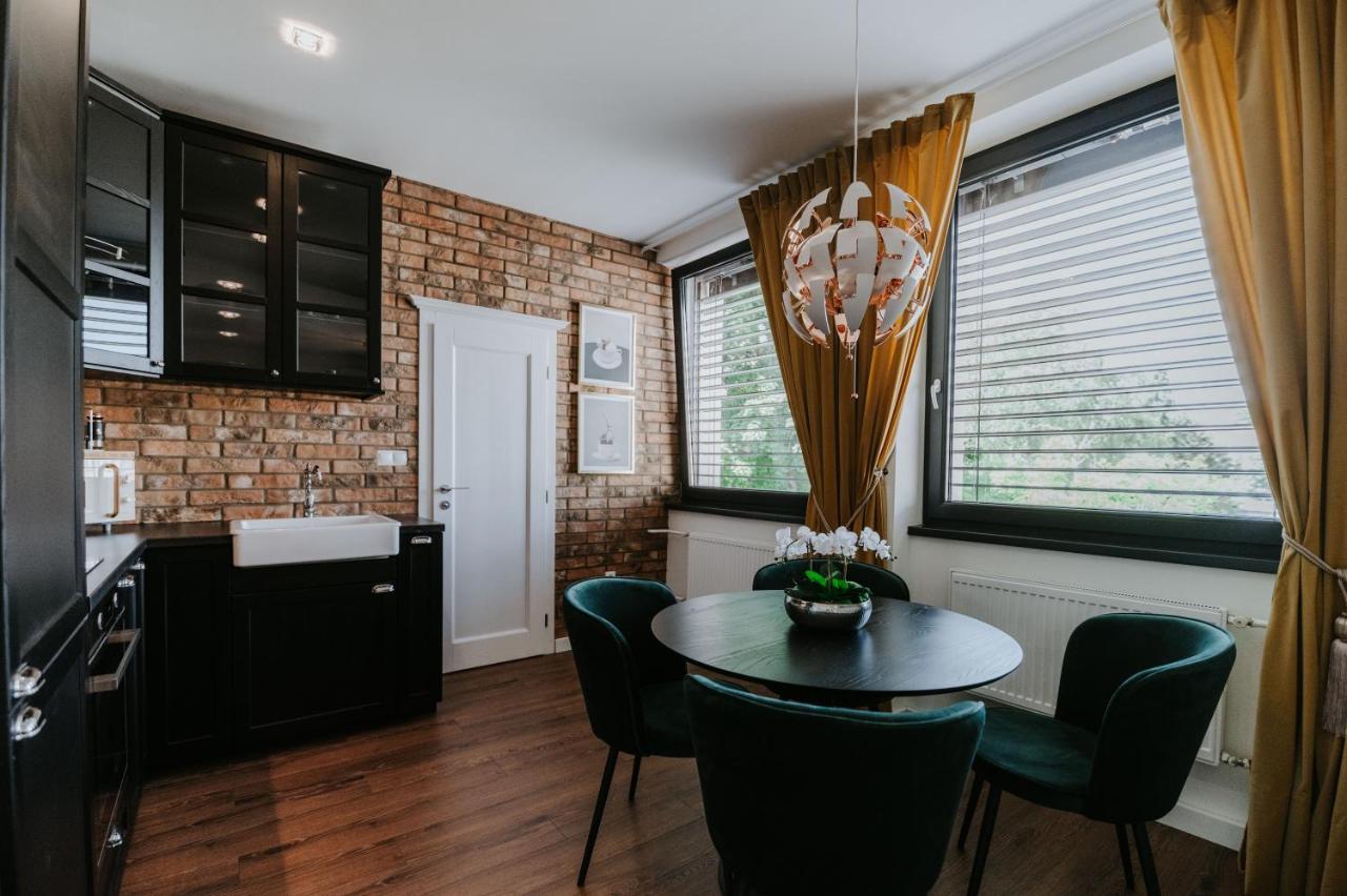 Apartmany Evia Clinic Levice Εξωτερικό φωτογραφία