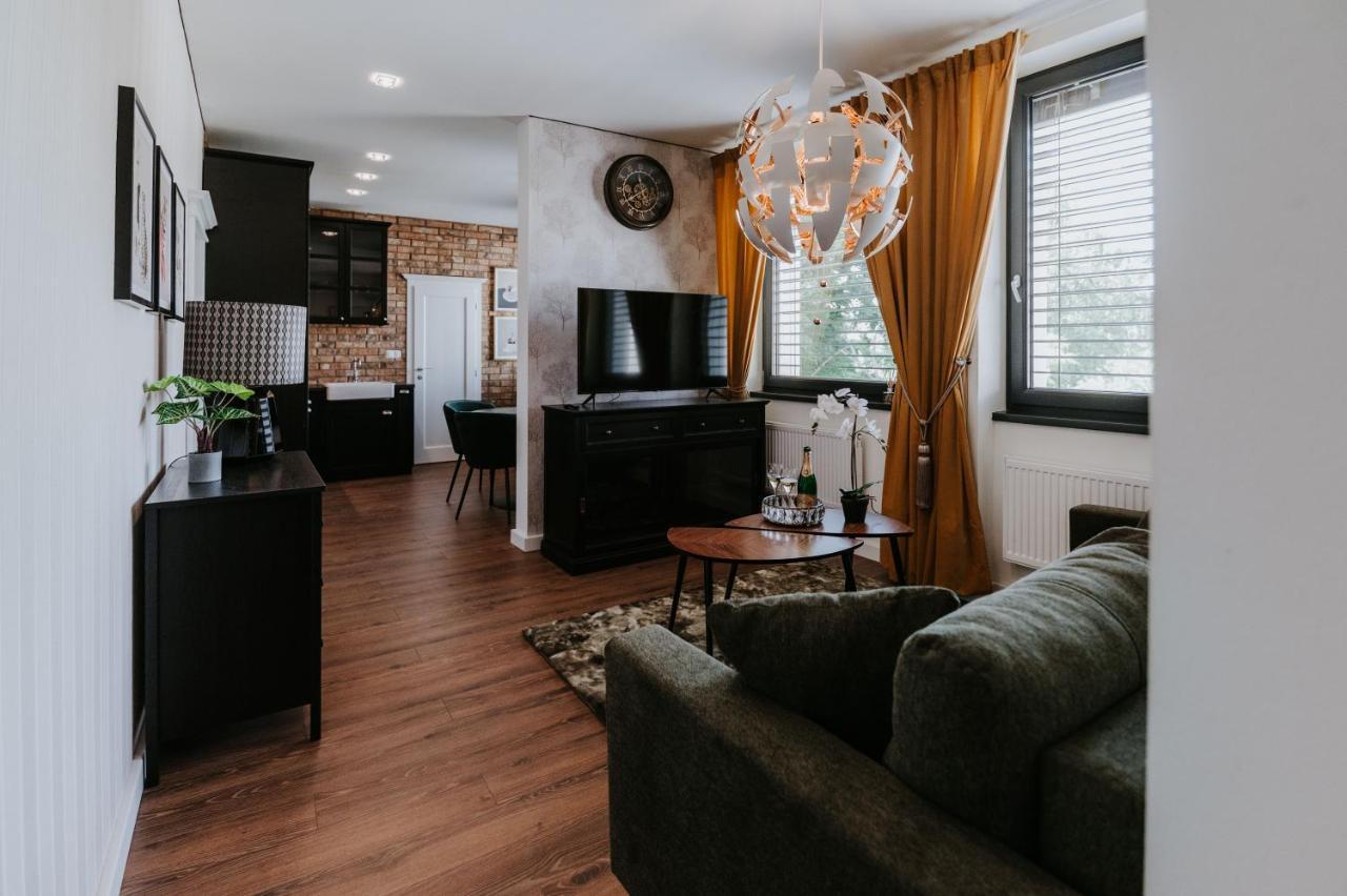Apartmany Evia Clinic Levice Εξωτερικό φωτογραφία